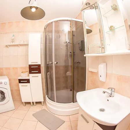 Delux Port * 科沃布热格